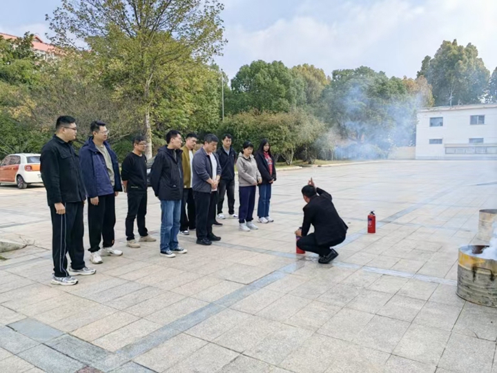 置業(yè).jpg 置業(yè).jpg